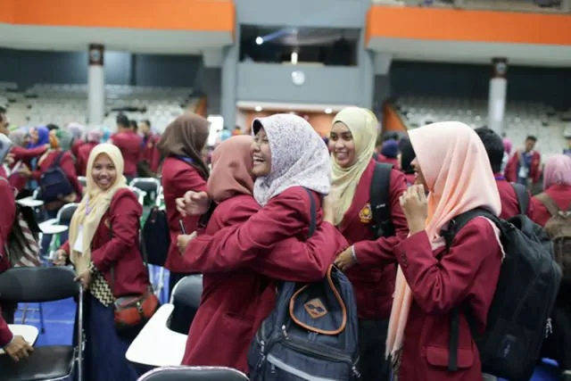 Percuma Kuliah Untuk Gelar Saja. 7 Hal Ini Juga Mesti Kamu Coba! 11
