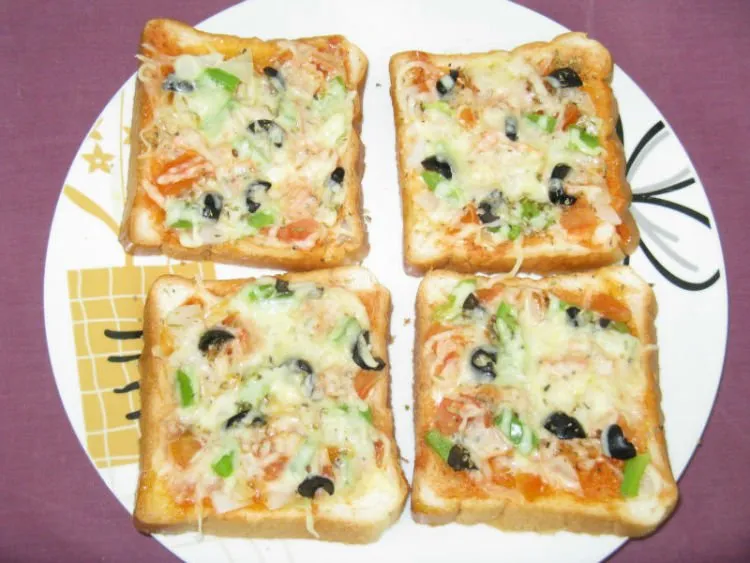 Dibikin Sushi Sampai Pizza, Ini Resep Olahan Roti Tawar Kekinian yang Harus Kamu Coba! 11