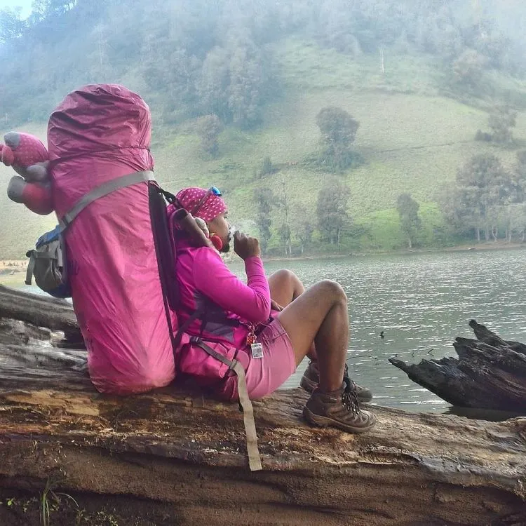 Biar Pendakianmu Aman dan Nggak Ilang di Gunung, Ini Tips Penting dari Pendaki Hello Kitty! 7