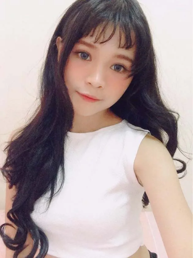 5 Tips Buat Tampil Cantik di Foto Selfie. Tanpa Perlu Beli Makeup Setiap Habis Ditransfer Gaji~ 9