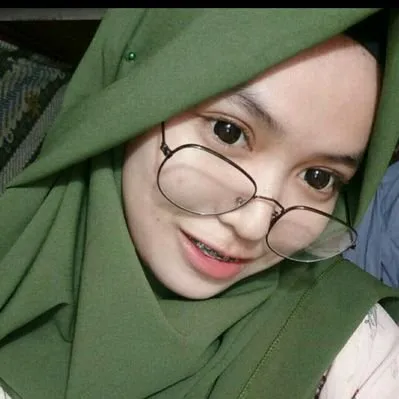 6 Trik Menghemat Make Up Dari Rachel Goddard; Beauty Vlogger Indonesia Punya 6