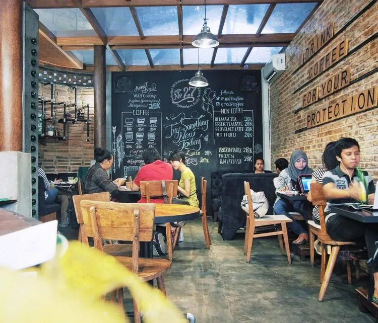 Buat Kamu Pecinta Kopi, 10 Tempat Ngopi Asyik di Jogja Ini Nggak Boleh Kamu Lewatin! 12