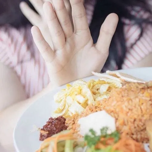 Kalau Makan Pedas Itu Hobimu, Udah Tahu Belum 8 Efek Kebanyakan Makan Pedas Buat Badanmu? 15