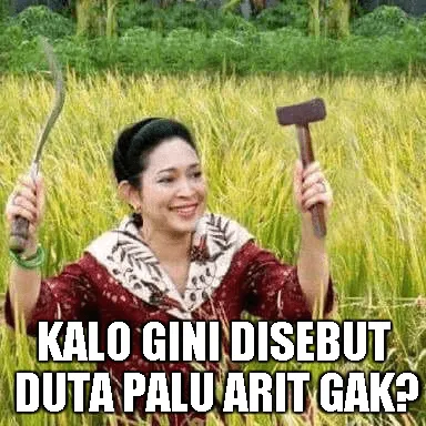 Setelah Lihat 15 Meme Ini, Yakin Masih Parno sama Lambang Palu dan Arit? 27