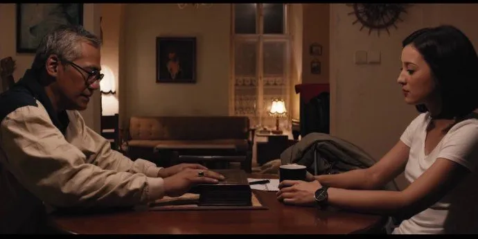 Dear Pejuang LDR yang Harus Sabar Menanti, Tabahkan Hati Dengan 9 Film Ini! 11