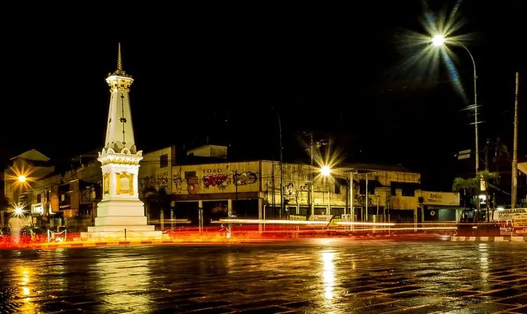 Memperingati 10 tahun Gempa Jogja, Sudahkah Kamu Melupakan Tragedi Memilukan Itu? 22