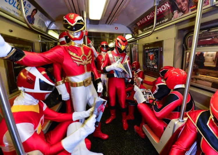 Cowok yang Suka Superhero Bukannya Kekanak-kanakan. Mereka Justru Orang Baik yang Bisa Diandalkan 8