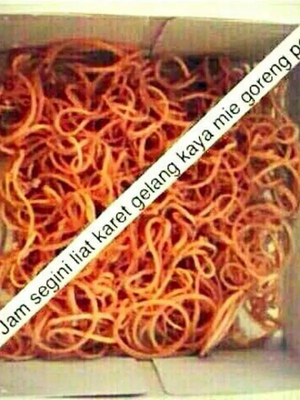 21 Meme Kocak Godaan Saat Bulan Puasa, Dikira Makanan Eh Ternyata Bukan. 23