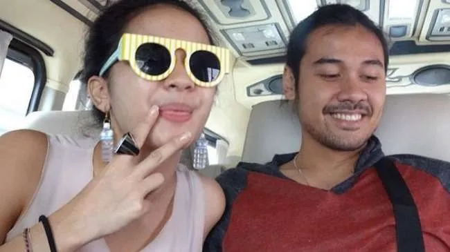 Chicco Jerikho dan Chelsea Islan Resmi Berpacaran? Entah, yang Pasti Ini Bukti Bahwa Mereka Serasi. 13