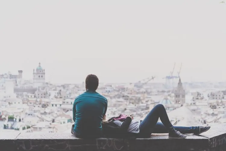 Jangan Naif Dengan Berpikir Cinta Adalah Segalanya. 8 Hal Ini Jadi Alasannya 12