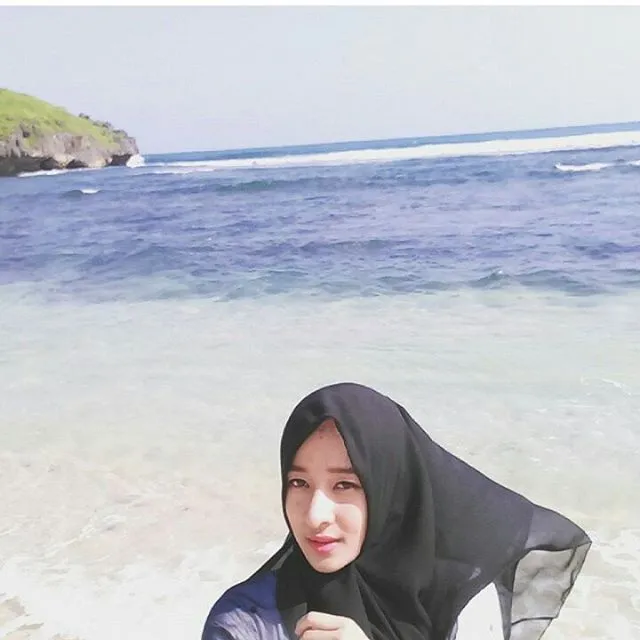 9 Destinasi Ini Nggak Cuma Indah, Namun Juga Menjanjikan Kecantikan Gadisnya yang Menawan 18
