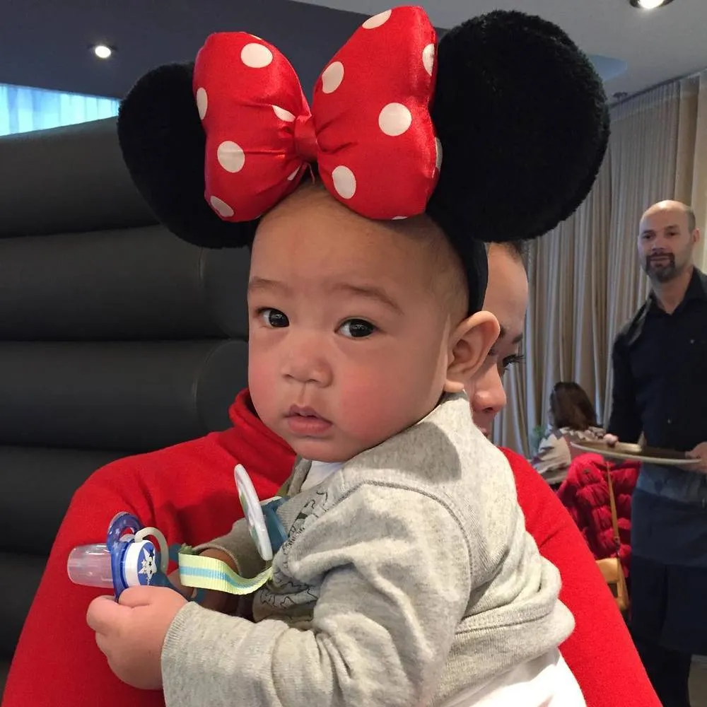 Bahagianya Raffi Ahmad - Nagita Slavina. Pose Unyu Menggemaskan dari Rafathar Ini Nggak Bikin Bosan! 30
