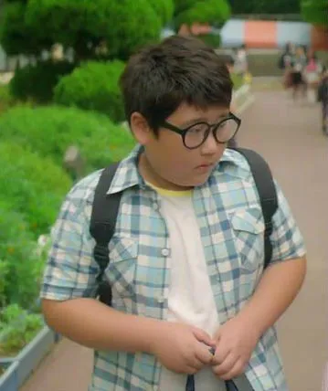 Kepada Kamu yang Pernah Menindas dan Menertawakan, Terima Kasih. Karenamu Saya Bisa Setegar Sekarang 9