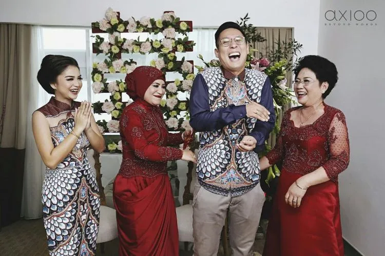 Simak Epiknya Foto Nikahan Plus Honeymoon Putri Titian dan Junior Liem Ini, Baper Tanggung Sendiri! 26
