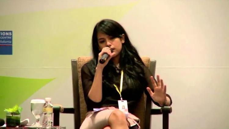 Maudy Ayunda Memang Layak Jadi Teladan! 8 Jejaknya Ini Bisa Kita Jadikan Panutan 13