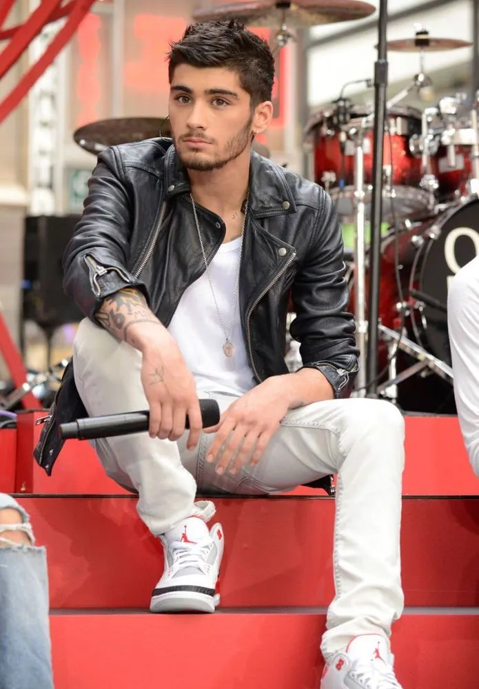 Gantengnya Zayn Malik dan 15 Inspirasi Style