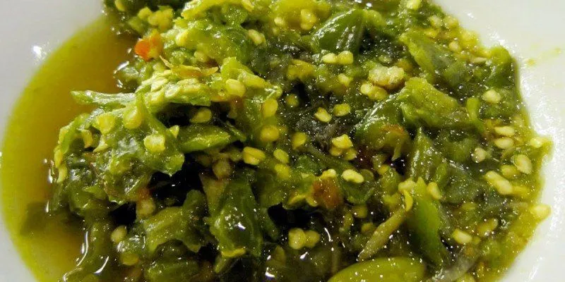 12 Resep Sambal Buat Pecinta Pedas Sejati. Yuk, Bikin Sendiri! 17