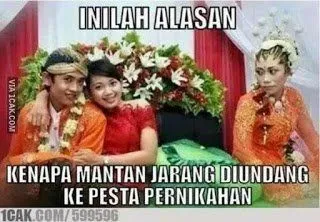 15 Foto Pelaminan yang Tak Pernah Terbayangkan di Mimpi-Mimpi Indah Kalian. Kocak :) 19