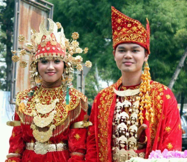 Mending Banyakin Liburan Kalau Kamu Masih Percaya Mitos Jawa Sama Minang Nggak Boleh Nikah 12