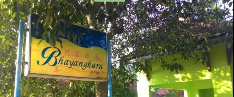 12 Hotel 150 Ribuan di Malang yang Bikin Dompetmu Tersenyum Senang 14