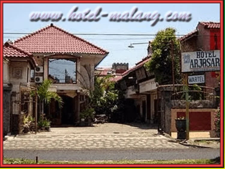 12 Hotel 150 Ribuan di Malang yang Bikin Dompetmu Tersenyum Senang 17