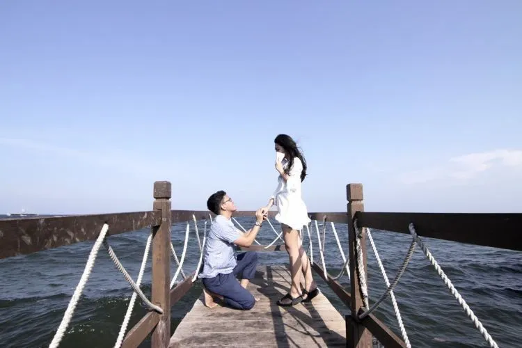 8 Tanda Dia yang Bersamamu Sekarang Adalah Jodohmu. Kamu Hanya Perlu Tunggu Waktu 13