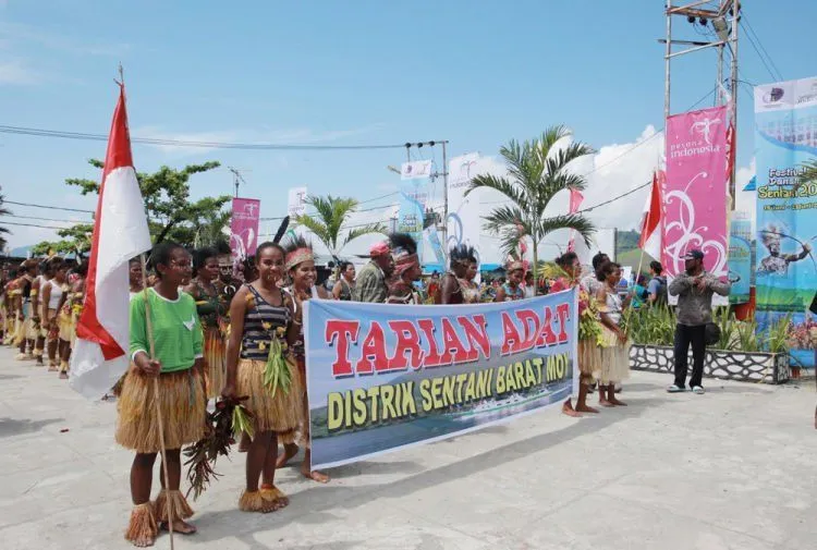 Traveling ke Festival Danau Sentani, Kolaborasi Keindahan Alam dan Budaya Papua yang Selalu Dinanti! 8