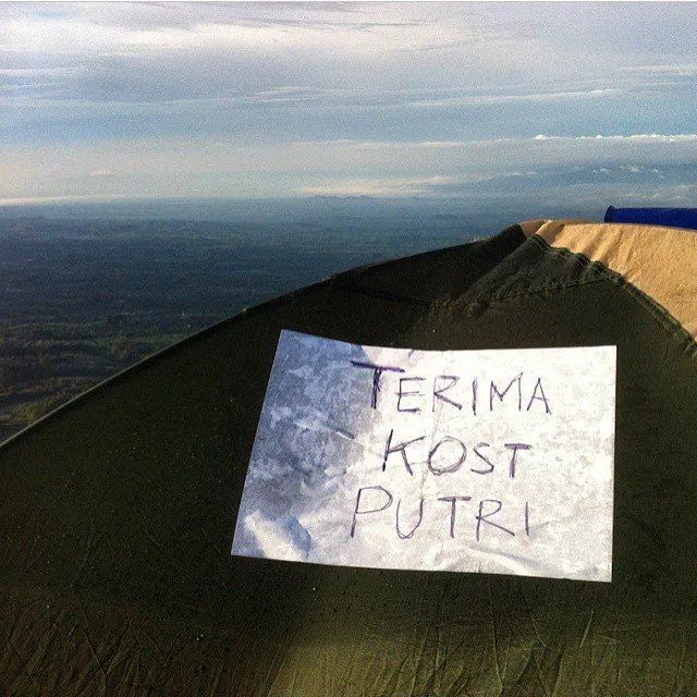Kalau Gunung Sudah Rame Kaya Pasar, Bisnis Ini Bisa Kamu Buka Di Sana! Ngakak Pasti Deh Bacanya 11