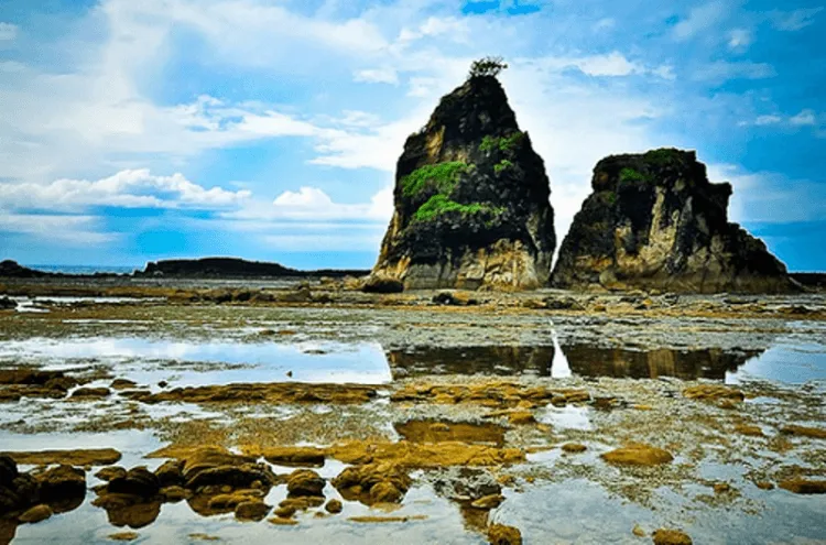 Panduan Liburan Murah ke Sawarna, Kepingan Nirwana di Selatan Banten. Cukup 300 Ribuan Aja! 11