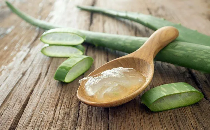 Ketimbang Obat Oles Kimia, 7 Bahan Alami Ini Bisa Kamu Pakai Buat Numbuhin Jambang 10