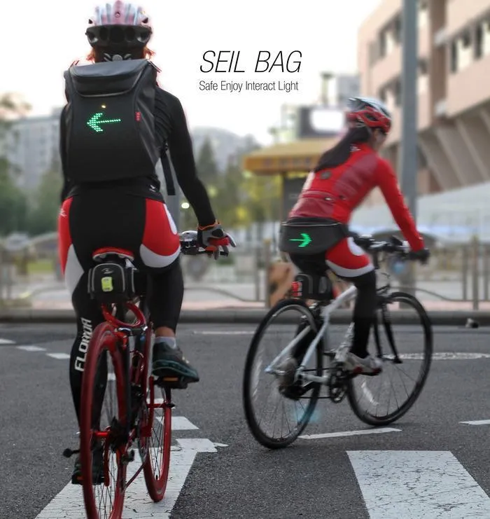 8 Backpack Ini Nggak Cuma Unik Desainnya Tapi Juga Bikin yang Melihat Jadi Menoleh Dua Kali 11
