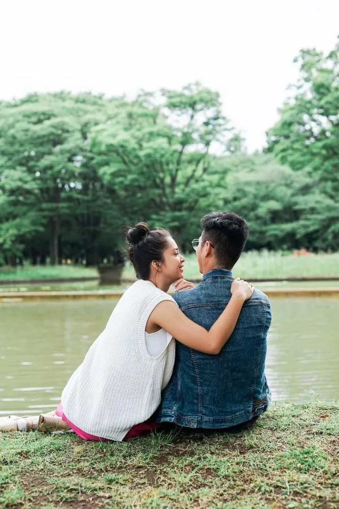 Simak Epiknya Foto Nikahan Plus Honeymoon Putri Titian dan Junior Liem Ini, Baper Tanggung Sendiri! 23