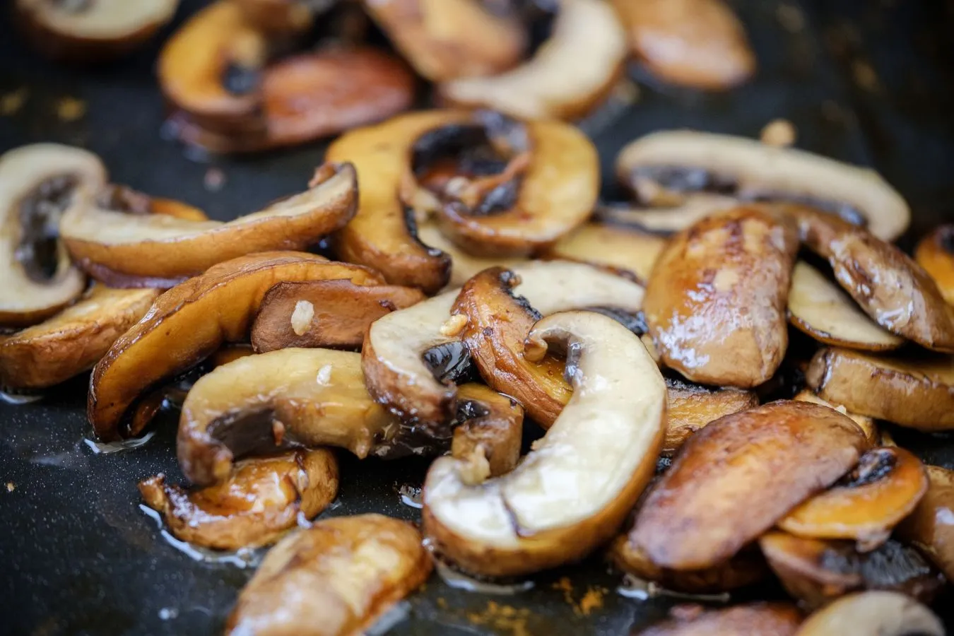 6 Bahan Makanan ini Ternyata Bisa Dipakai Buat Pengganti Micin. Beri Tahu Ibumu Segera! 10