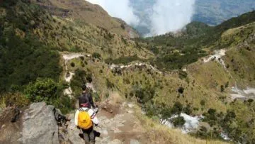 5 Mitos dan Pantangan Mendaki Gunung Lawu. Ketahui, Agar Pendakianmu Aman