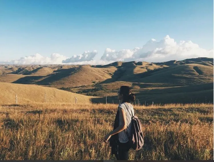 Cantik dan Mulia! Traveling Eva Celia di Sumba yang Bikin Dia Makin Sempurna 8