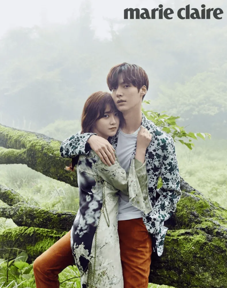 Ini Nih Kisah dan Foto Resepsi Pernikahan Ahn Jae Hyun - Goo Hye Sun yang Banyak Bikin Penasaran! 11