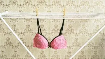 Jangan Asal Mencuci Pakaian Dalam! Sebaiknya 9 Cara Inilah yang Kamu Lakukan