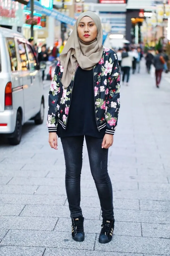Siapa Bilang Cewek Tomboy Nggak Bisa Stylish! Ini Nih Cara Upgrade Penampilan Kamu 11