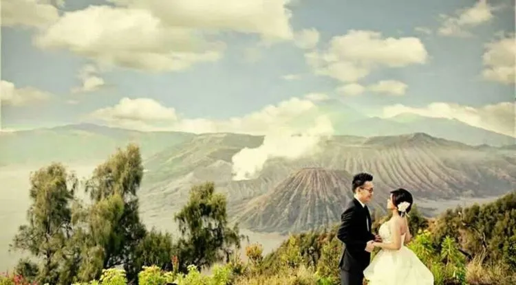 Bang, Nikah di Gedung Mahal Banget Lho! Yuk Nikahin Adek di Cuilan Surga Ini Aja Bang... 18