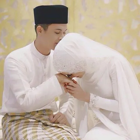 Bahagianya yang Sudah Menikah Ketika Bulan Ramadan. Yuk Intip Obrolan Romantis Mereka 9