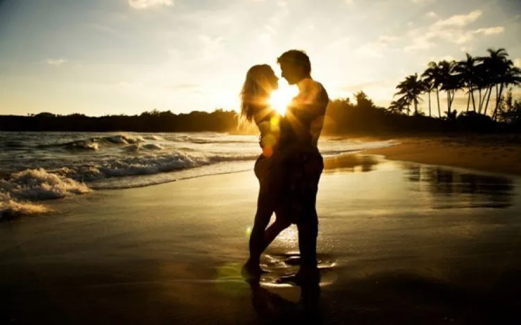 10 Panggilan Romantis Ini Akan Buat Kamu dan Dia Semakin Hangat Setelah Menikah Nanti 15