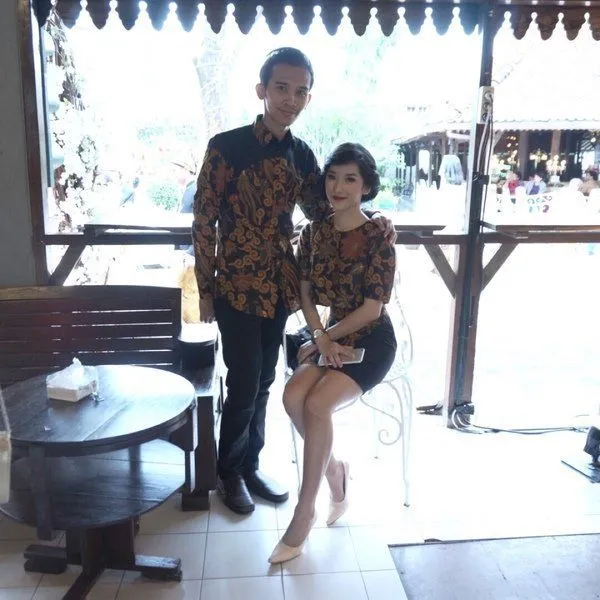 Biar Ketemu Jodoh di Kondangan, Tips-tips Selfie Ini Perlu Kamu Praktekkan! 10