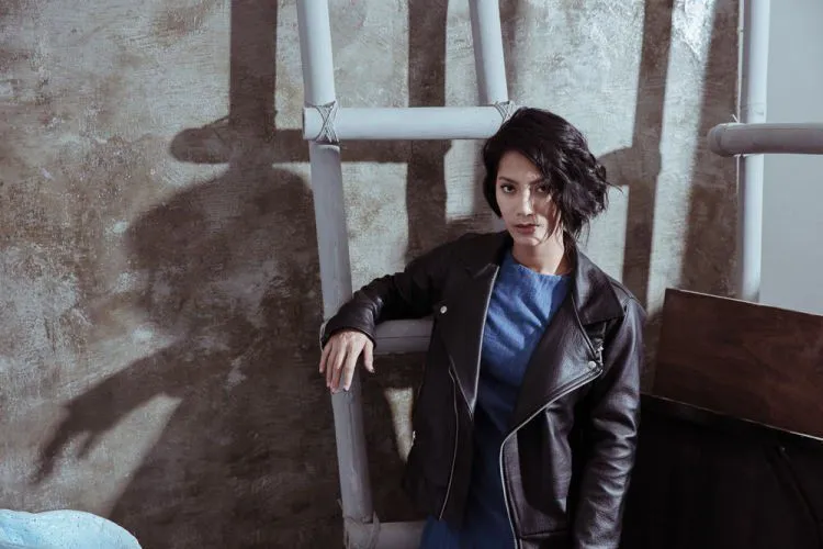 Masih Merasa Cantik Adalah yang Berambut Panjang? Lihat Dulu 12 Seleb dengan Rambut Bob Ini 16