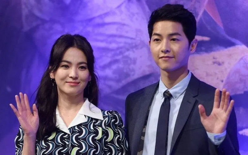Ciee.. Song Hye Gyo dan Song Joong Ki Kepergok Jalan Bareng Nih! Jadian Nggak Ya? 9
