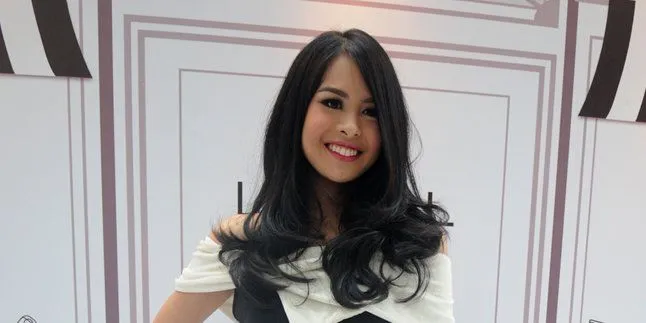 Maudy Ayunda Memang Layak Jadi Teladan! 8 Jejaknya Ini Bisa Kita Jadikan Panutan 12