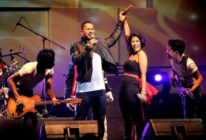 8 Band Ini Jadi Alasan Kenapa Kamu Harus Nonton Konser Musik Langsung Setidaknya Seumur Hidup Sekali 16