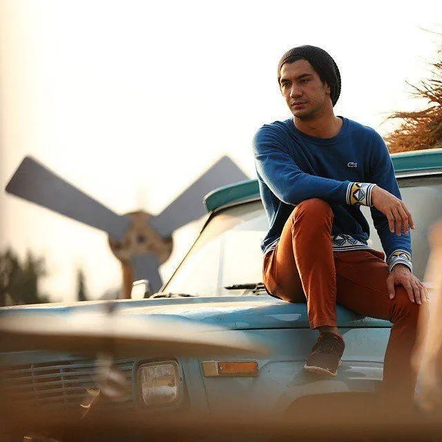Ngintipin Gaya Stylish Reza Rahadian Yuk! Karena yang Kece Nggak Cuma Cowok-Cowok Korea! 14