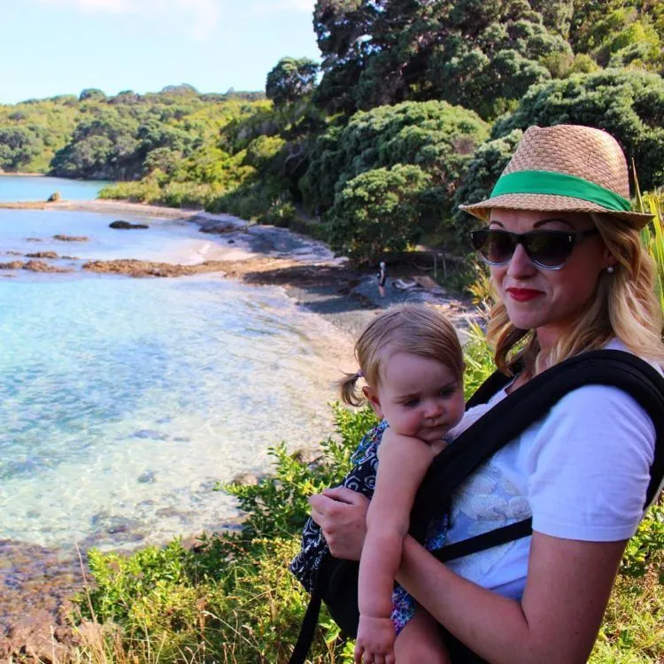Wow, Bayi Berusia 1 Tahun Ini Sudah Traveling Sejak Ia Lahir. Keliling Dunia Sambil Disusuin Ibunya! 18