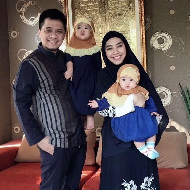 Balita Kalau Pakai Busana Lebaran Imutnya Jadi Berkali Lipat, Apalagi Buah Hati Para Selebriti Ini! 8