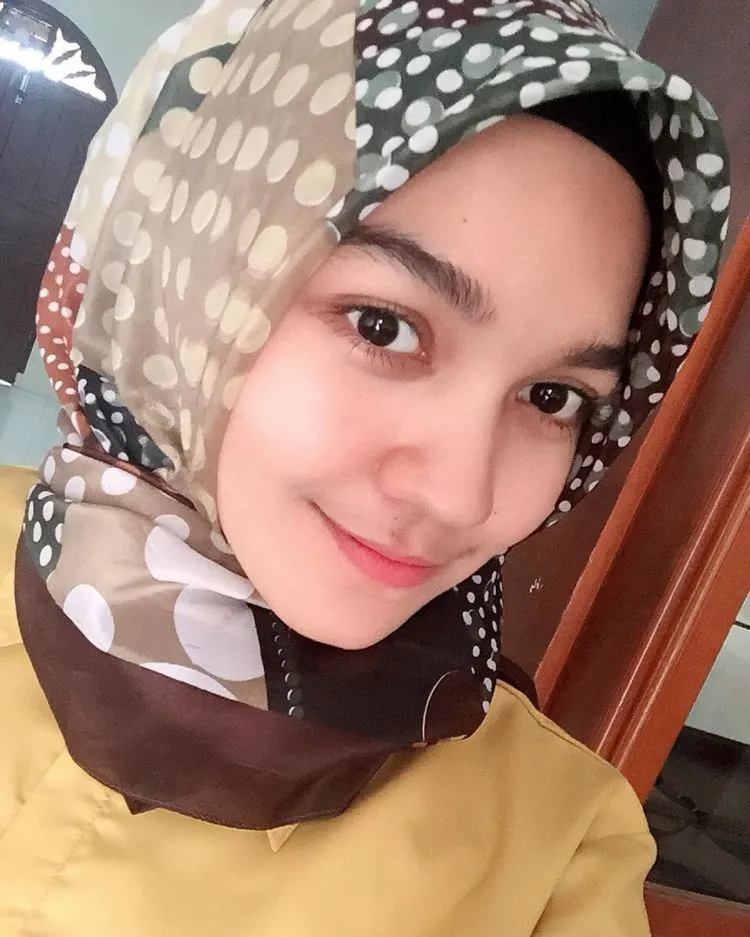 10 Kota di Indonesia yang Bakal Bikin Semua Cowok Bahagia. Banyak Pemandangan 'Indah' Di Sana 12